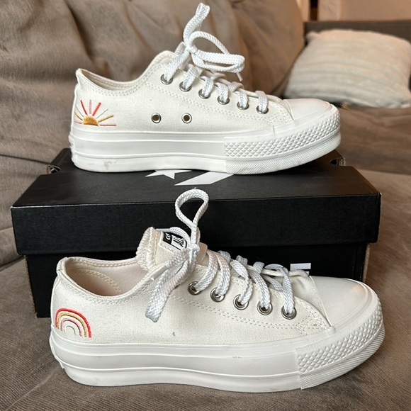 Converse | Summer Spirit Platform Chuck Taylor All Star Low Top - Picture 5 of 7